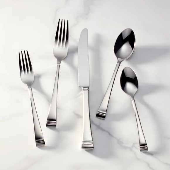 LENOX Federal Platinum 18/10 stainless silverware - lot 32 pieces NWOB